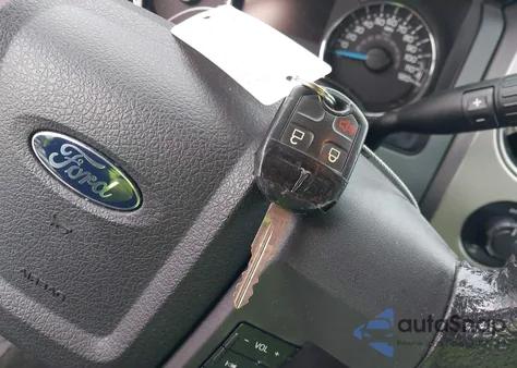 2013 Ford F-150 Xlt z USA, uszkodzony, nr VIN 1FTFW1CFXDFC69270